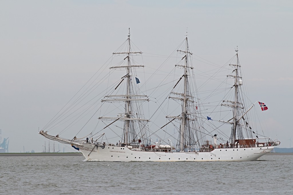 tall ship ships fregat bark hdr schip schepen marine zeilboot zeevaart scheepvaart koopvaardij